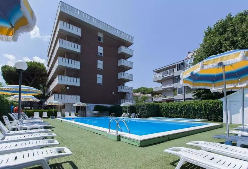 Отель Tiffany's