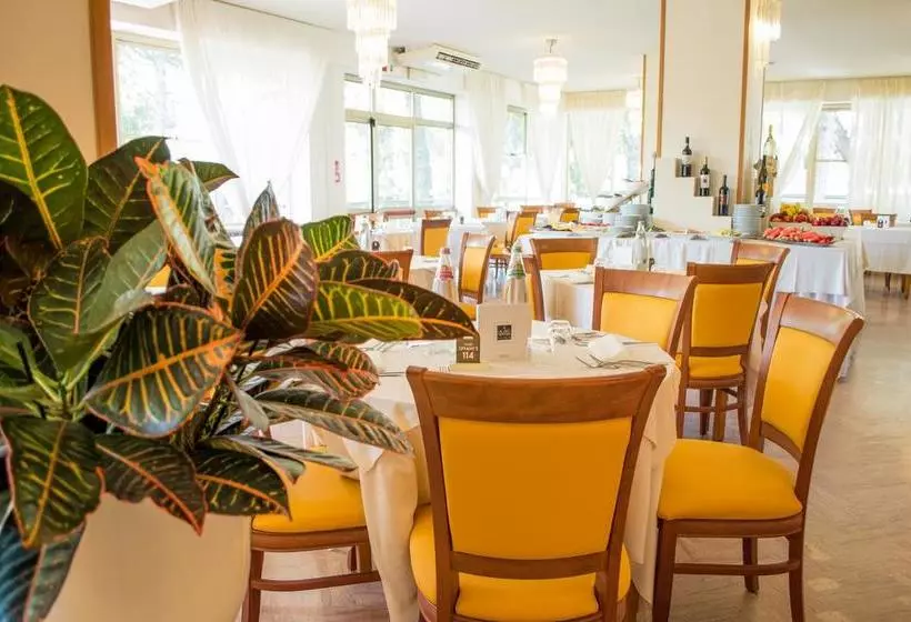 Отель Tiffany's