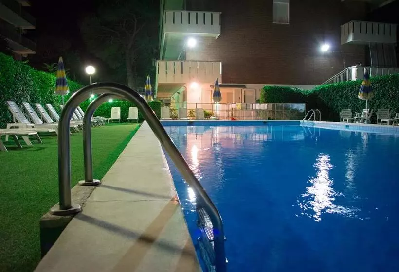 Отель Tiffany's