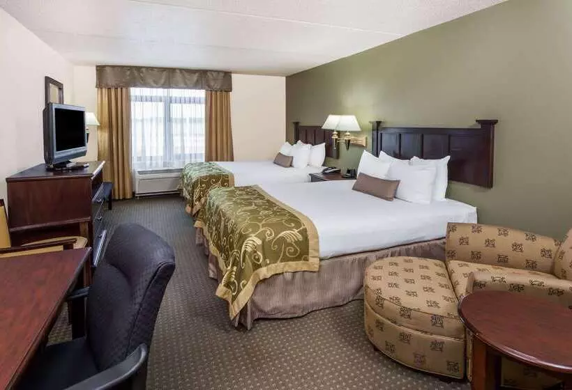 Отель Wingate By Wyndham