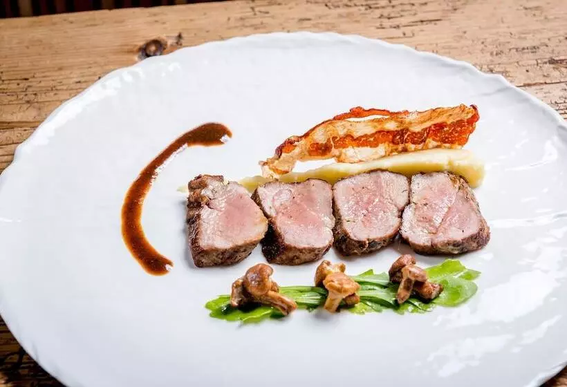 Quality Hosts Arlberg Hotel Zur Pfeffermühle