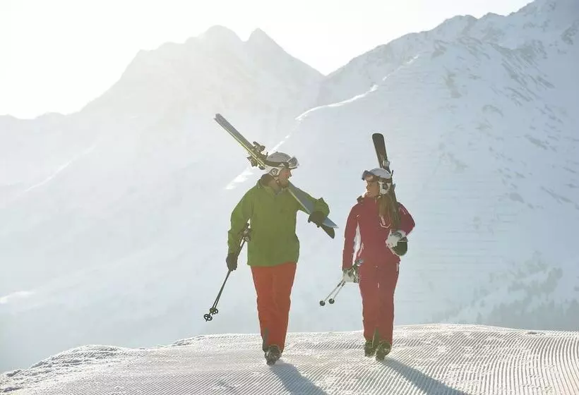 Quality Hosts Arlberg Hotel Zur Pfeffermühle
