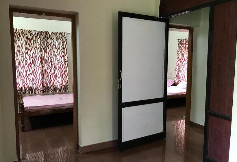 הוסטל Devanjana Inn Guruvayoor