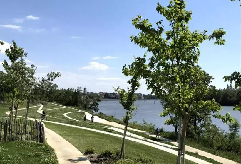 Hotelli Kyriad Direct  Bourg Les Valence