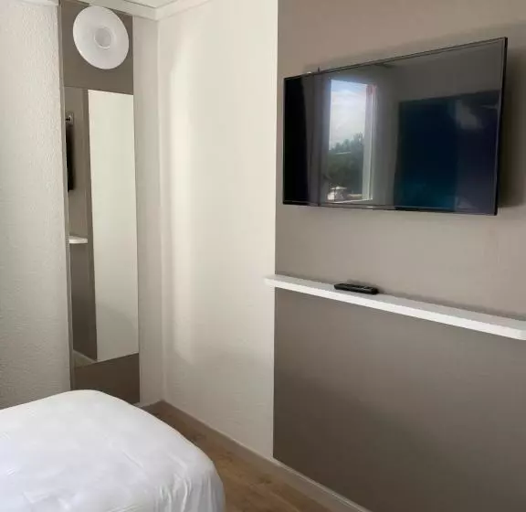 Hotelli Kyriad Direct  Bourg Les Valence