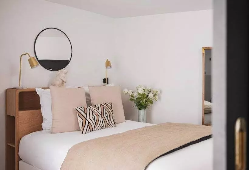 Appartements Place Royale   Maisons Du Monde Hôtel & Suites