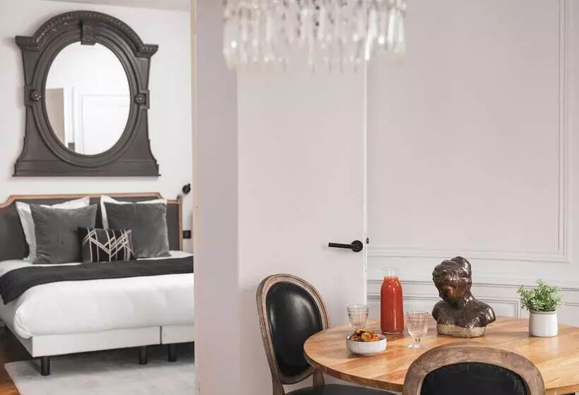 Appartements Place Royale   Maisons Du Monde Hôtel & Suites