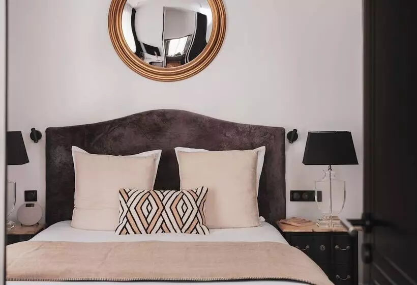 Appartements Place Royale   Maisons Du Monde Hôtel & Suites