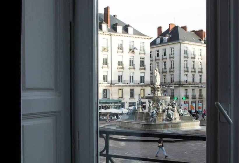 Appartements Place Royale   Maisons Du Monde Hôtel & Suites