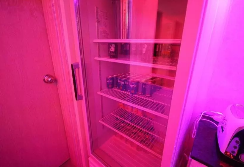 Motelli Changwon Sangnamdong Tong