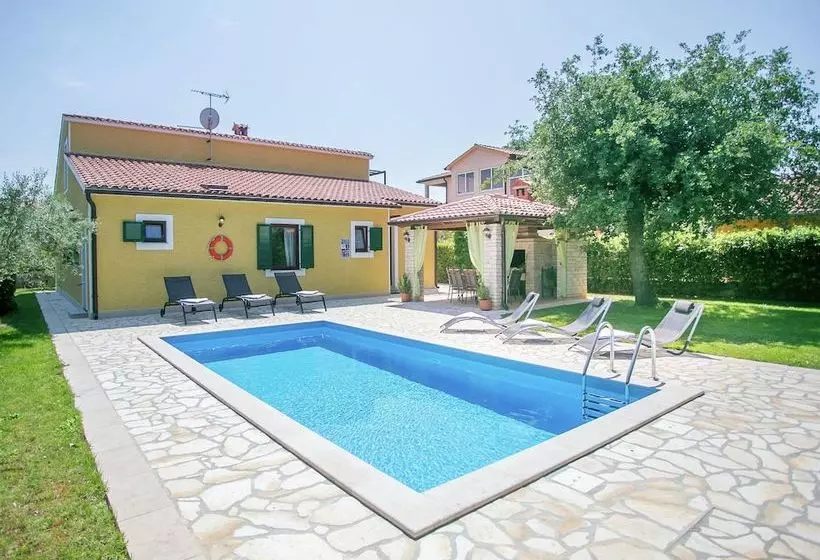 Beautifull Spacious Family Villa With Private Pool, Privacy And Relax Guaranteed
