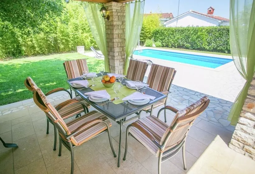 Beautifull Spacious Family Villa With Private Pool, Privacy And Relax Guaranteed