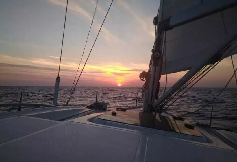 ホテル Sailing Yacht By Owner, Holidays To Greek Islands