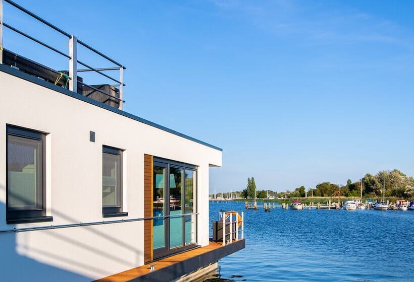 ホテル Well Hausboote