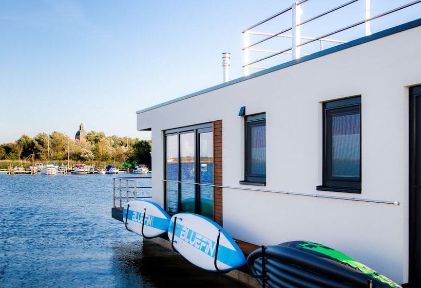 ホテル Well Hausboote