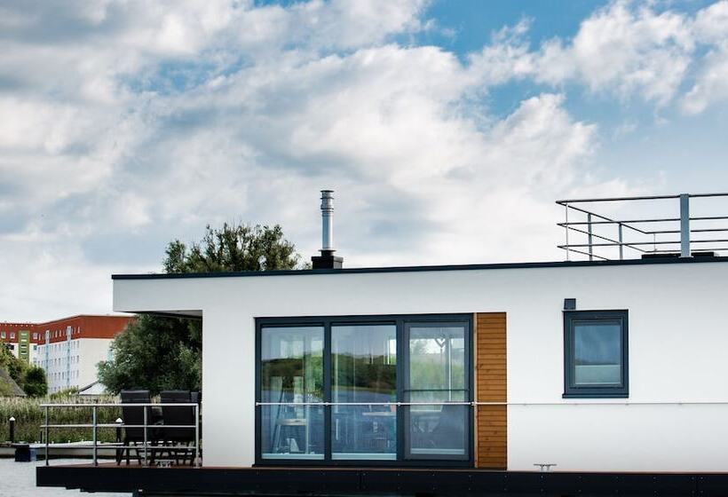 ホテル Well Hausboote