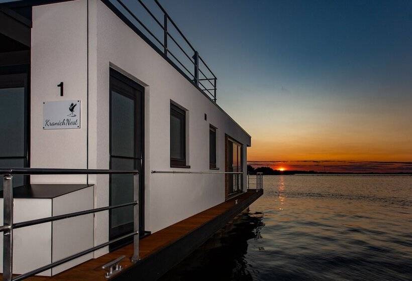 ホテル Well Hausboote