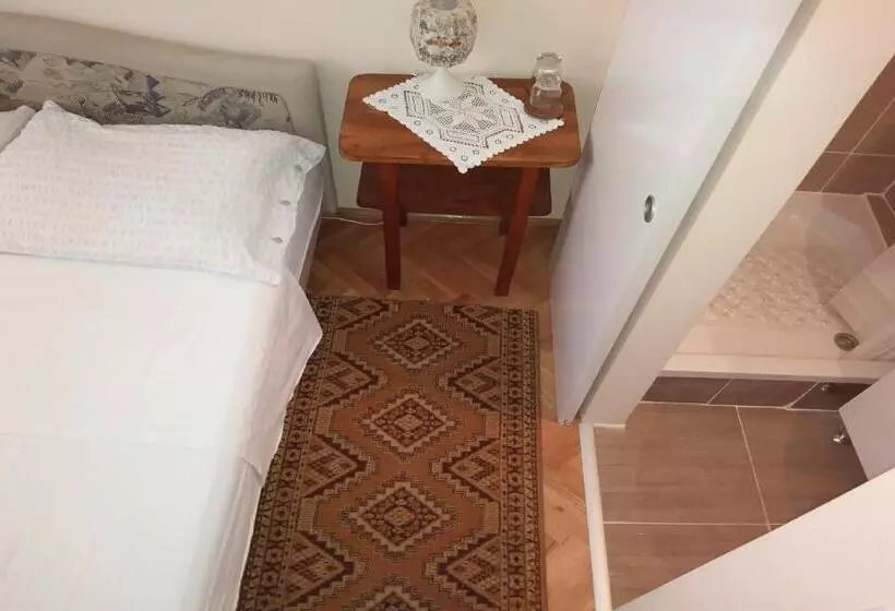 Majatalo Rooms Brezak Lastovo