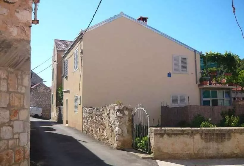 Majatalo Rooms Brezak Lastovo