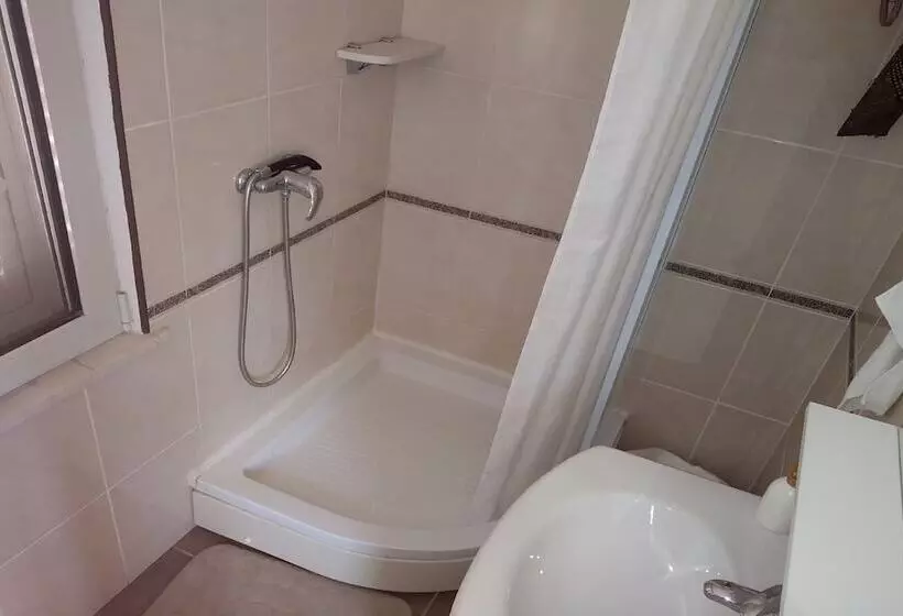 Majatalo Rooms Brezak Lastovo