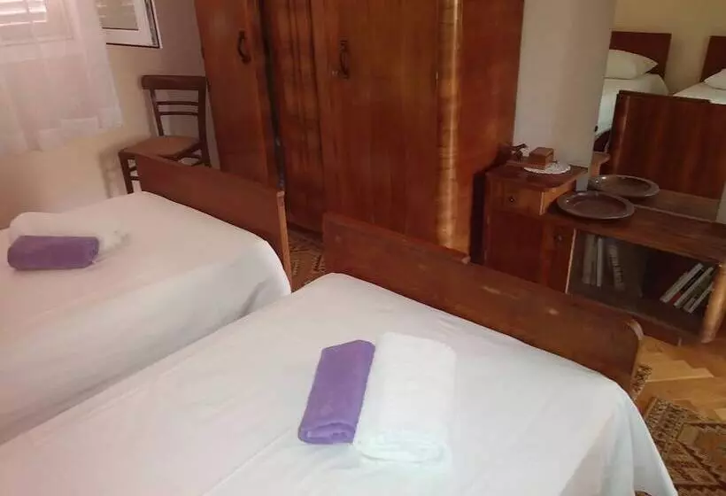 Majatalo Rooms Brezak Lastovo