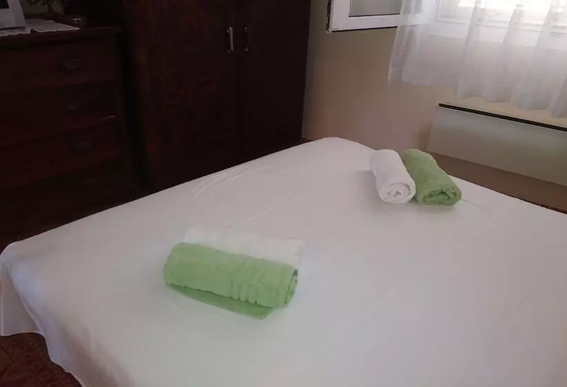 Majatalo Rooms Brezak Lastovo