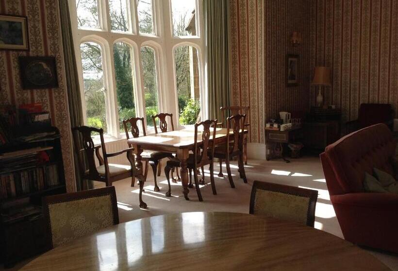 צימר Greenham Hall