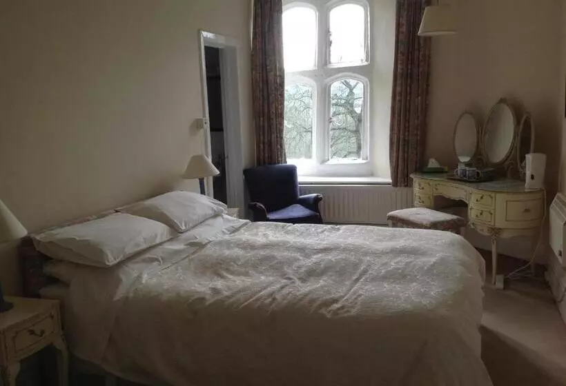 ベッドアンドブレックファースト Greenham Hall