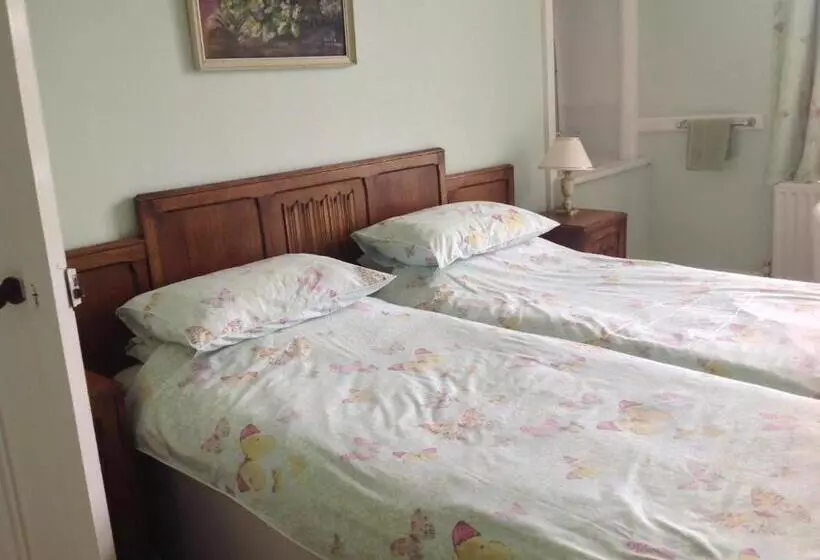 ベッドアンドブレックファースト Greenham Hall