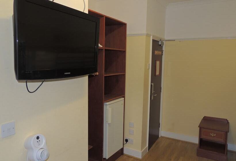 Dolphin Inn   The Lodge