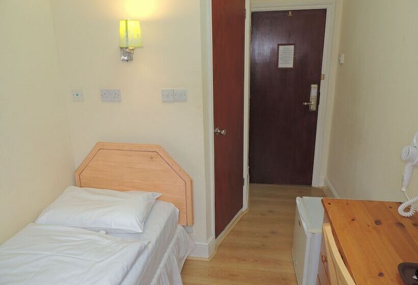 Dolphin Inn   The Lodge