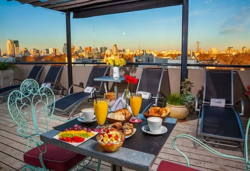 هتل Be Hollywood!