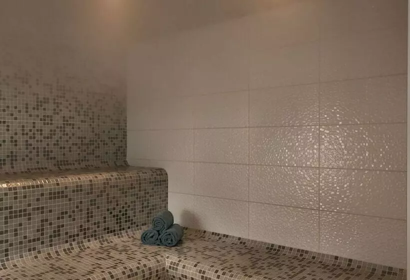 هتل Best Western Hôtel De La Cité & Spa