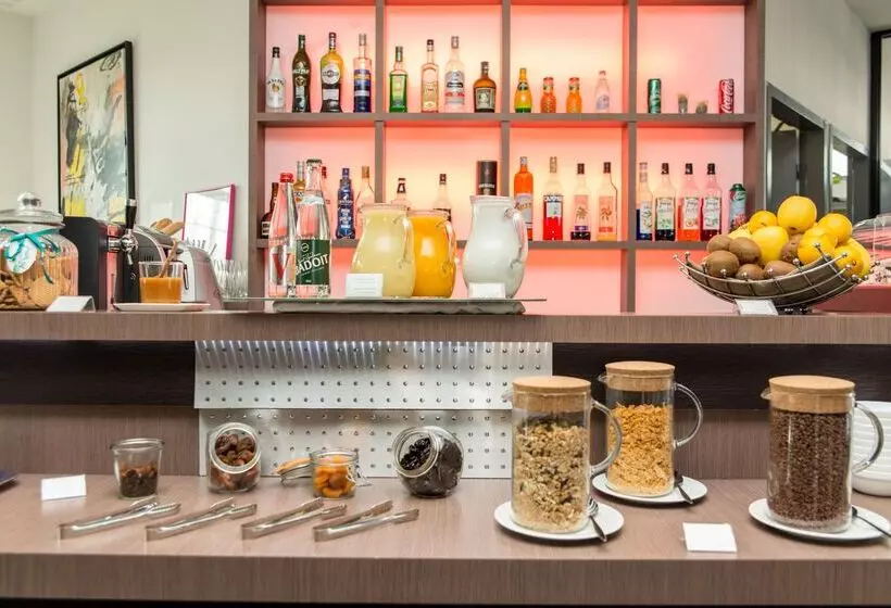 هتل Best Western Hôtel De La Cité & Spa