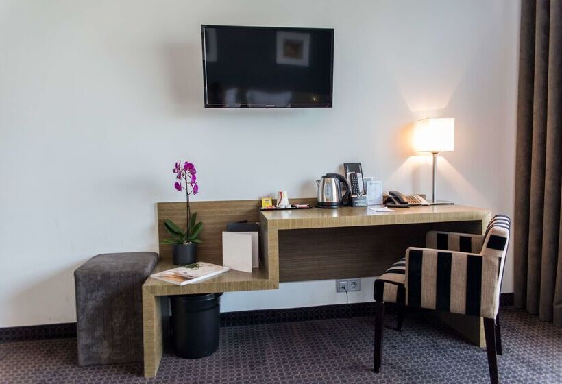 هتل Best Western Hôtel De La Cité & Spa