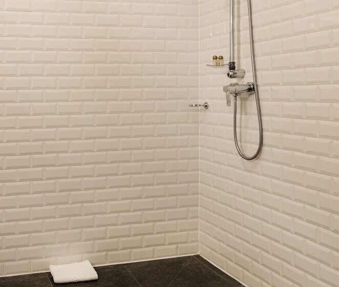 هتل Des Ecrivains