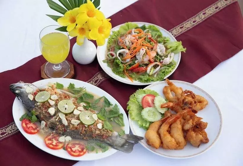 호텔 Eurasia Chaam Lagoon