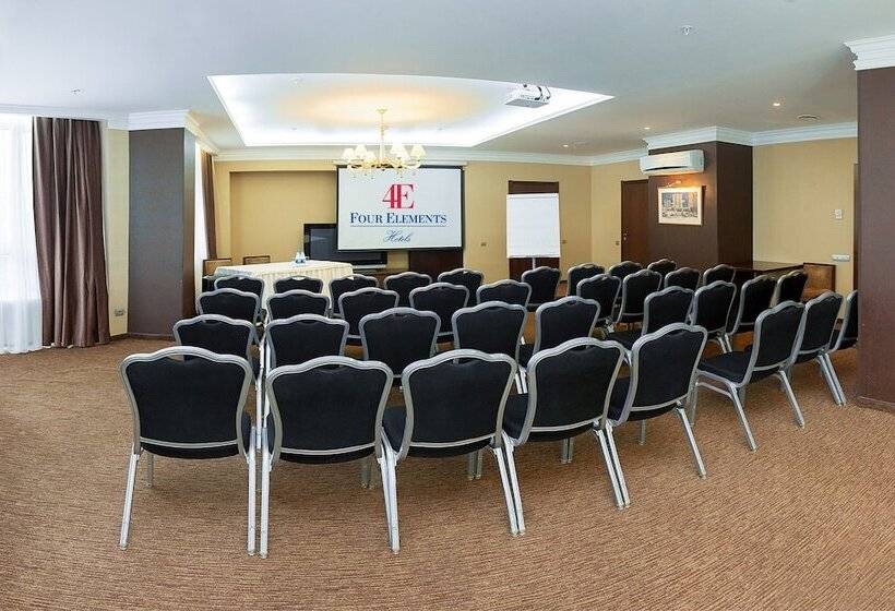 Hotel Four Elements Perm