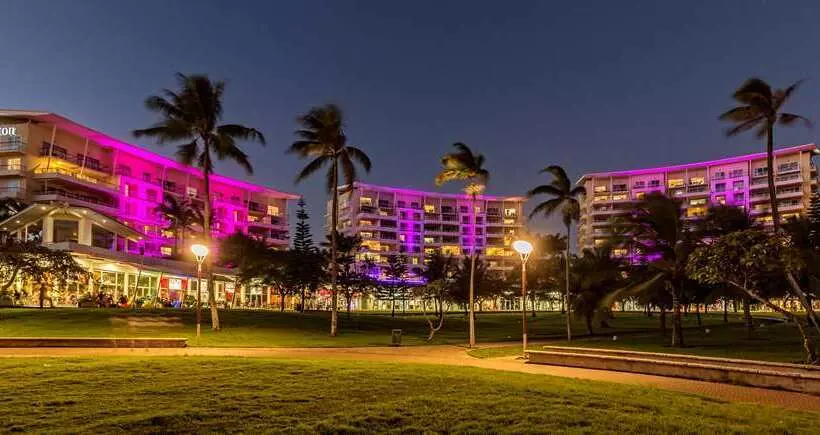 هتل Hilton Noumea La Promenade Residences