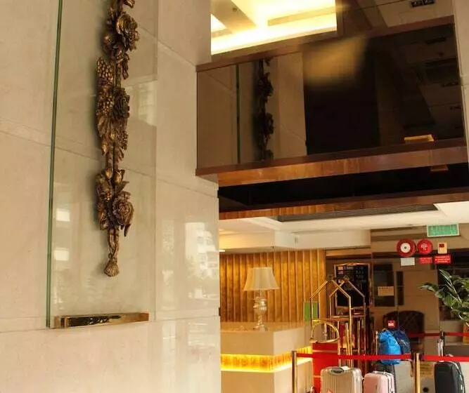 هتل Oriental Lander