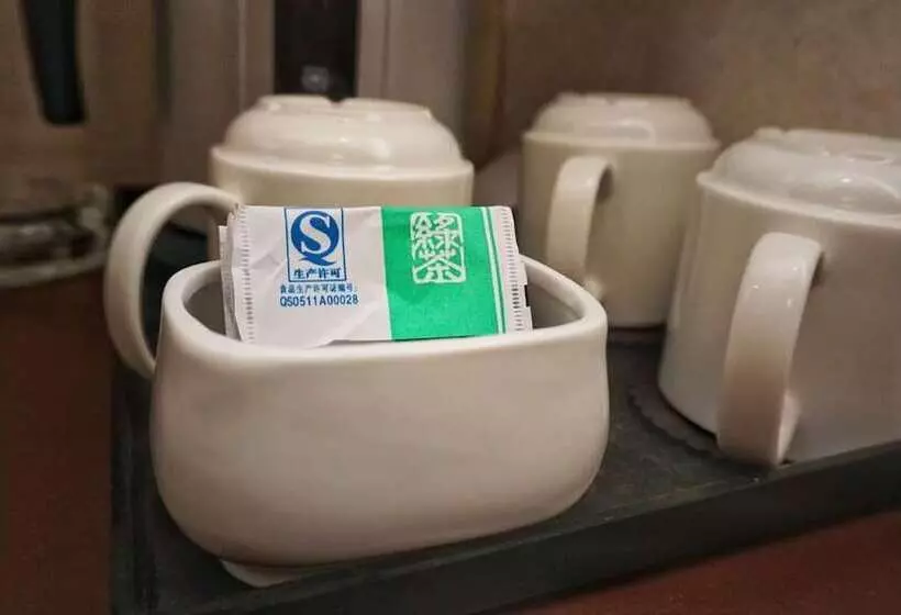 هتل Oriental Lander