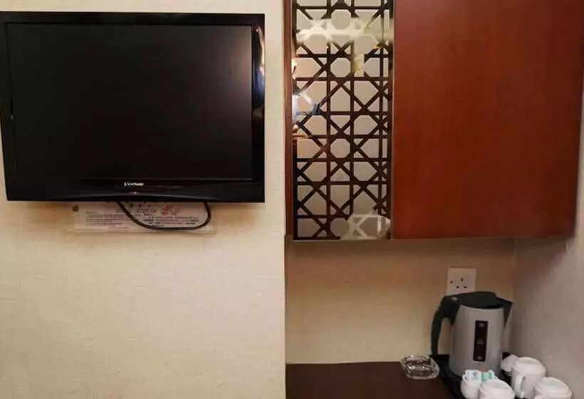 هتل Oriental Lander