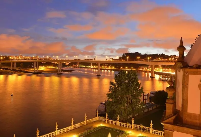 Pestana Palacio Do Freixo, Pousada & National Monument The Leading Hotels Of The World