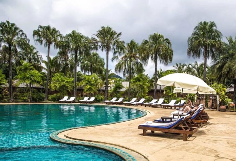 Hotel Phowadol Resort And Spa