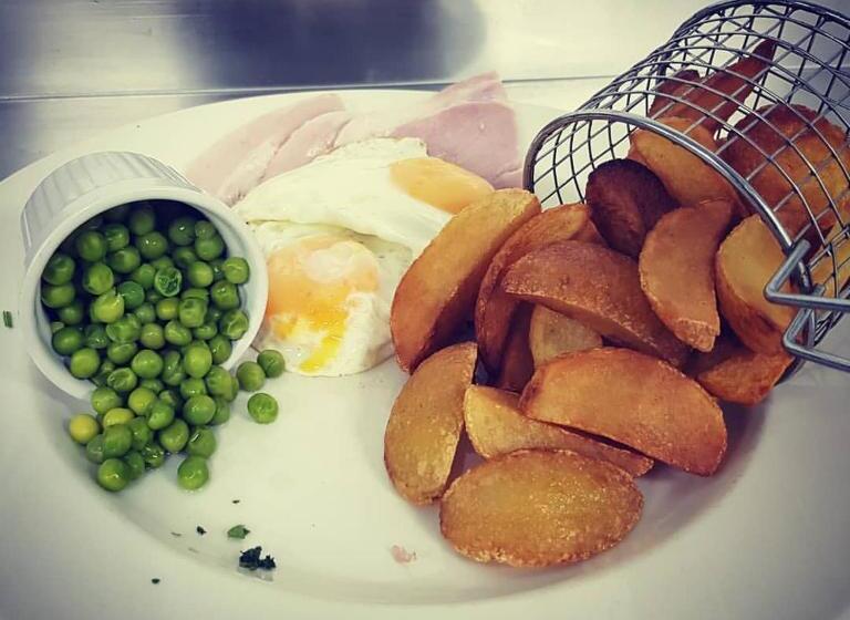 The Castle Hotel Neath