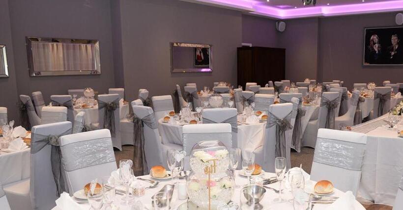 The Castle Hotel Neath