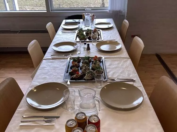 Gorvannsminde   Hostel