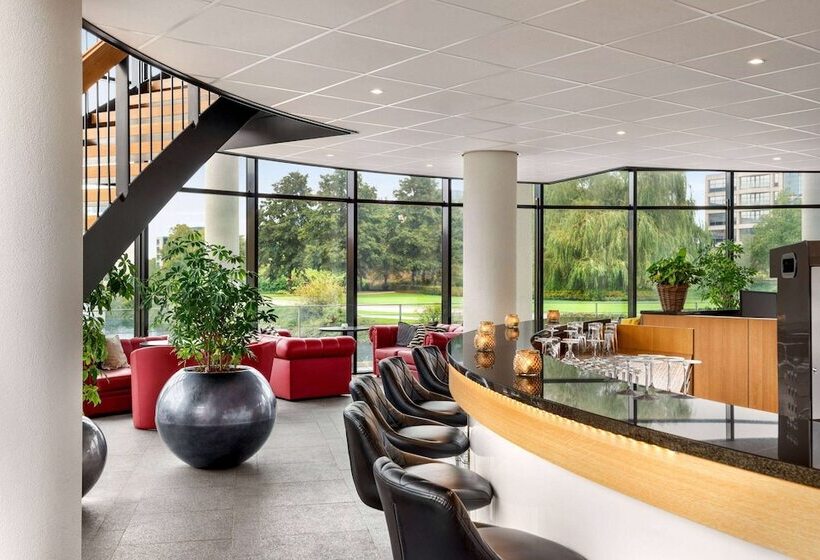 ホテル Amedia Amsterdam Airport, Trademark Collection By Wyndham