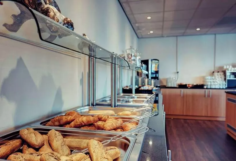 Hotelli Amedia Amsterdam Airport, Trademark Collection By Wyndham
