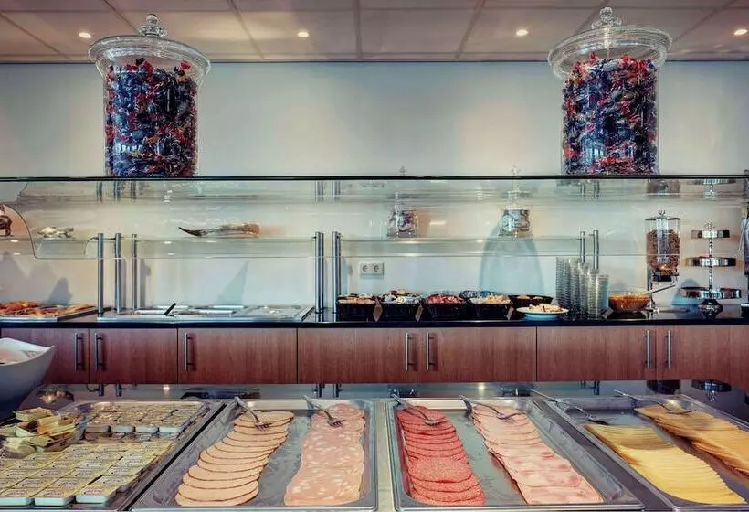 Hotelli Amedia Amsterdam Airport, Trademark Collection By Wyndham